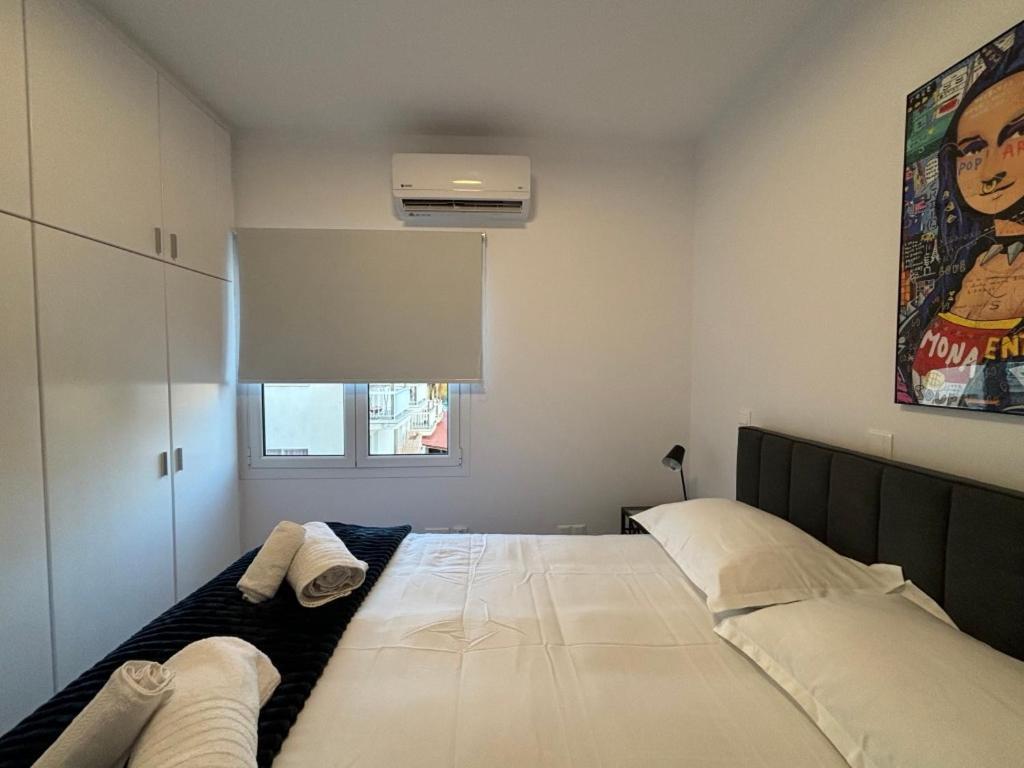Venus Lighthouse 2B, Sea-View, Paphos Center Apartment Ngoại thất bức ảnh